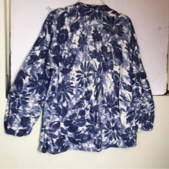 Coldwater Creek Cotton Floral Print Wood Button Cardigan Sweater Top Cottagecore - Picture 2 of 16